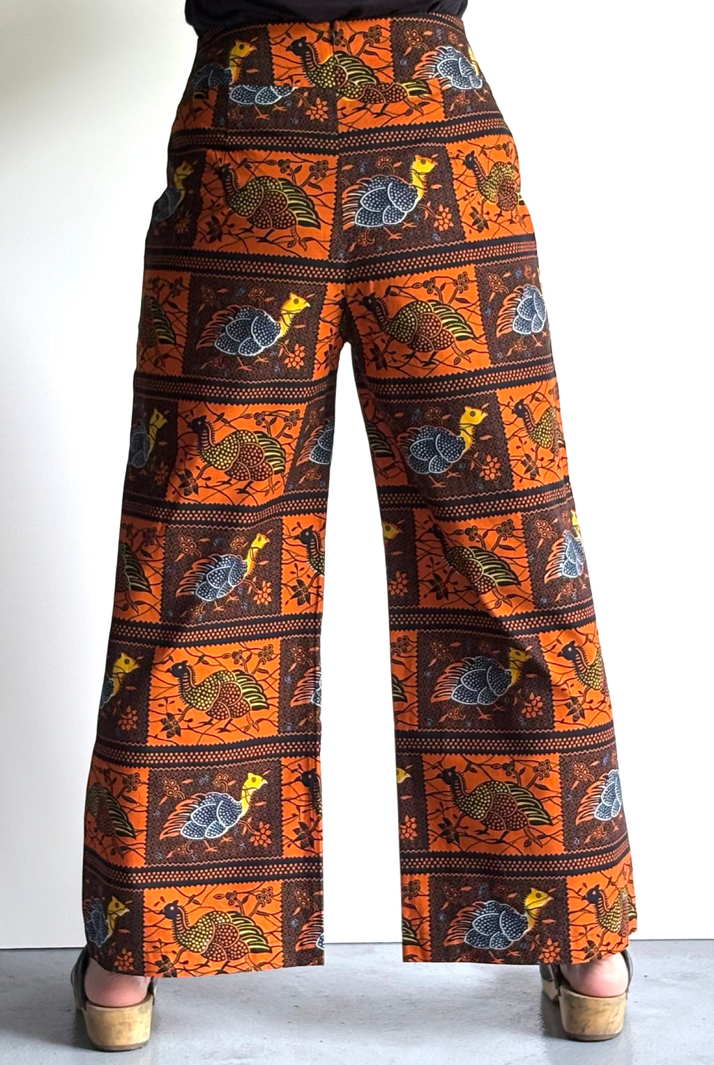 Golden Rooster – High-Waisted Dutch Batik Pants